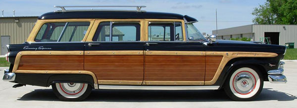 The 1956 Country Squire was a continuation of a very successful model name